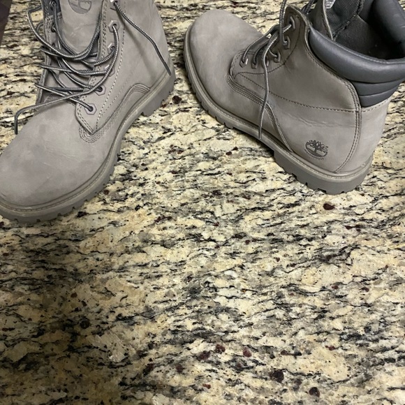 Gorgeous Timberland boots. - Picture 5 of 5